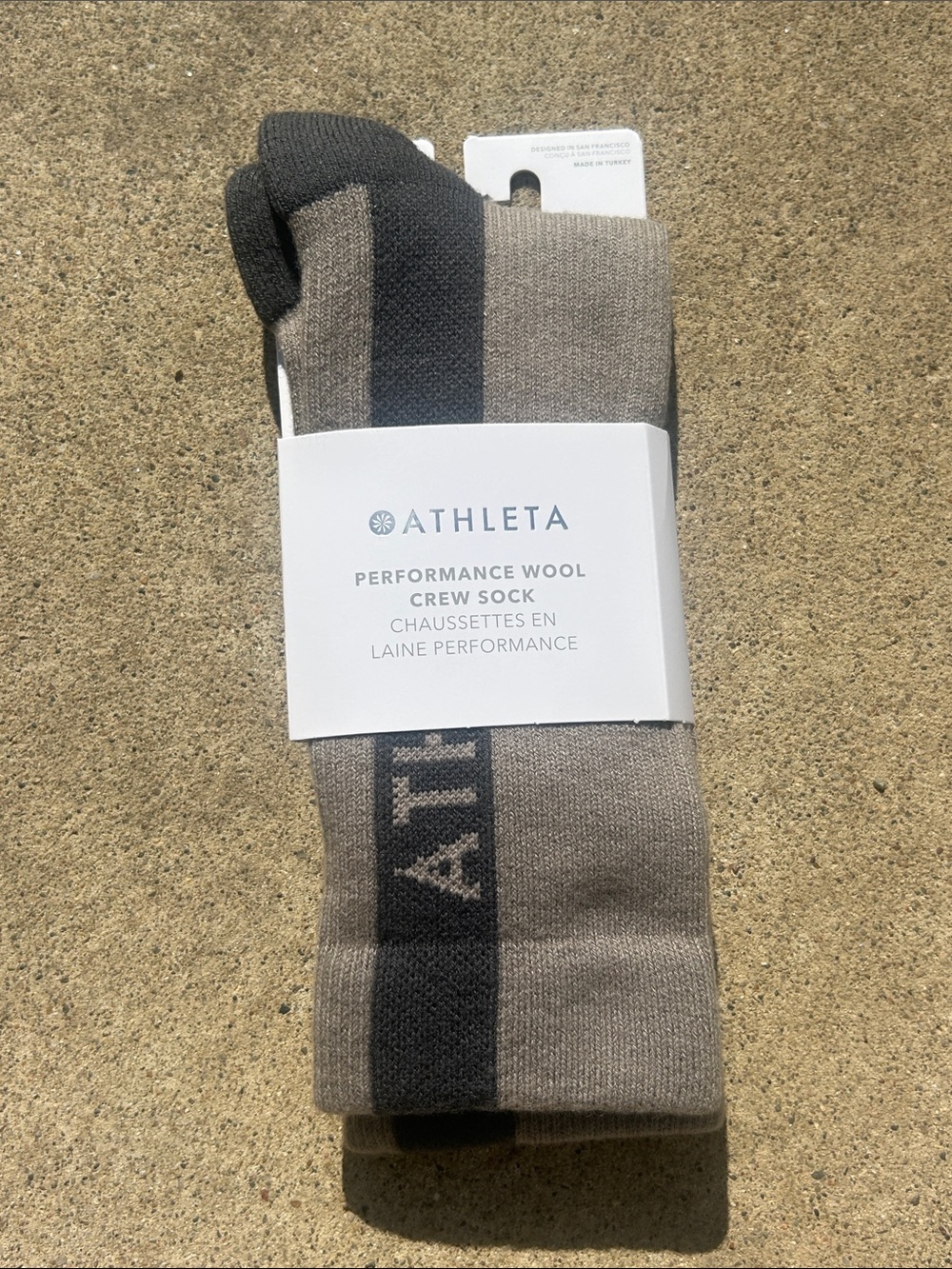 Athleta Performance Wool Crew Socks
Women’s Size S/M
Taupe and Brown
New!